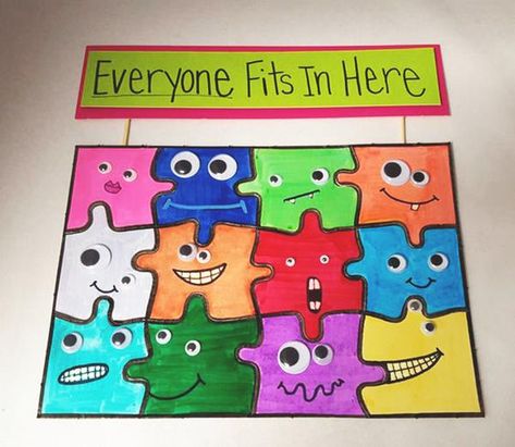 Bully Prevention, Community Bulletin Board, Friendship Activities, Bored Teachers, Prevention Month, Notice Boards, Diy Puzzles, Classroom Bulletin Boards, School Bulletin Boards