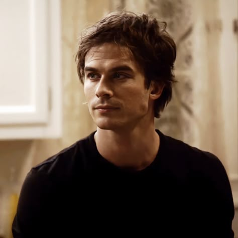 Damon Pfp, Damon Salvatore Pictures, Tvd Characters All, Damon Salvatore Photos, Damon Salvatore Pfp, Damon Season 1, Damon Salvatore Season 1, Damon Salvatore Foto, Ian Somerhalder Tvd