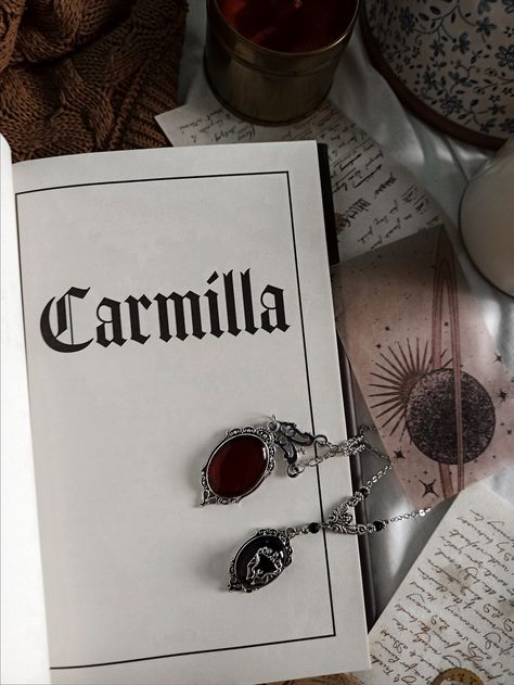 Vampire. Books. Dark academia. Gothic literature. Classics. Classic Gothic Literature, Gothic Books Aesthetic, Gothic Literature Aesthetic, Carmilla Book, Dark Academia Book Aesthetic, Horror Academia, Gothic Academia Aesthetic, Vampire Dark Academia, Vampire Academia