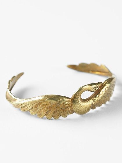 Swan Jewelry, Marvel Oc, Gold Swan, Brass Swan, Japanese Jewelry, Swan Song, Jewelry Style, Bird Jewelry, Swan Lake