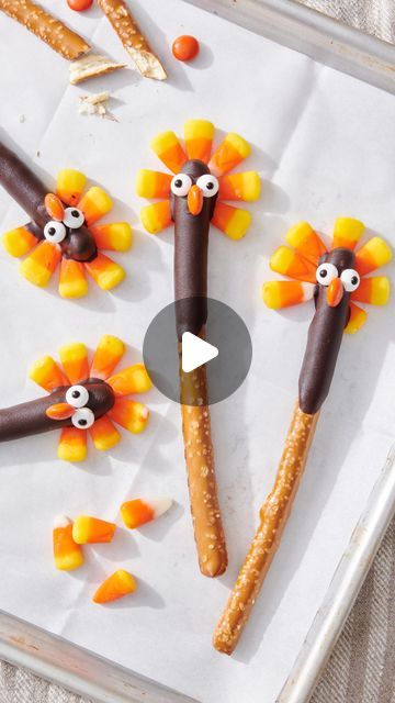 WEELICIOUS on Instagram: "THANKSGIVING TURKEY PREZELS 🦃 🥨🍫 follow @weelicious for a fun, holiday recipes and tag a friend who would love these! 
⁣
Oh, he’s are the most fun edible craft you can make to surprise your kids on Thanksgiving.⁣
⁣
Ingredients:⁣
⁣
▢ 10 pretzel rods⁣
▢ 1/2 cup chocolate chips⁣
▢ 2 teaspoons coconut oil, optional⁣
▢ 20 candy eyes⁣
▢ 70 candy corn⁣
▢ 10 orange chocolate coated candies⁣
⁣
Comment ‘TURKEY’ and I’ll DM you the step by step directions and how to pictures!⁣
⁣
 https://weelicious.com/thanksgiving-turkey-pretzels/" Candy Turkey Crafts, Turkey Pretzels, Candy Turkeys, Fun Holiday Recipes, Candy Eyes, Turkey Crafts, Orange Chocolate, Edible Crafts, Pretzel Rods