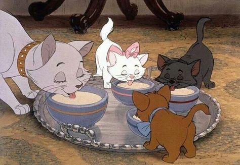 Old Disney Movies, Deco Disney, Cartoon Cats, Disney Cats, Disney Icons, Images Disney, Disney Vintage, Film Disney, Disney Animals