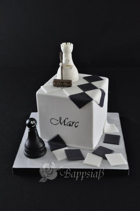 Chessboard Cake Birthday, Chess Cake Ideas, Chess Cake Design, Chess Theme Cake, Chess Birthday Cake, Chess Cakes, Chess Cake, Cake Design For Men, Cake Designs For Kids