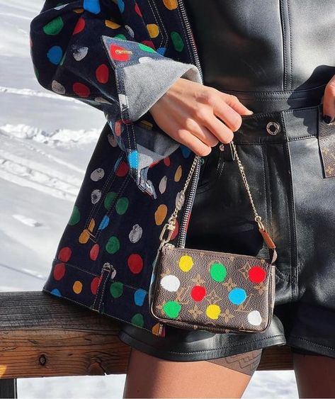 Louis Vuitton Yayoi Kusama, Favorite Handbags, Yayoi Kusama, Handbags Affordable, January 12, Summer Art, Popular Culture, Louis Vuitton Handbags, Bags Designer