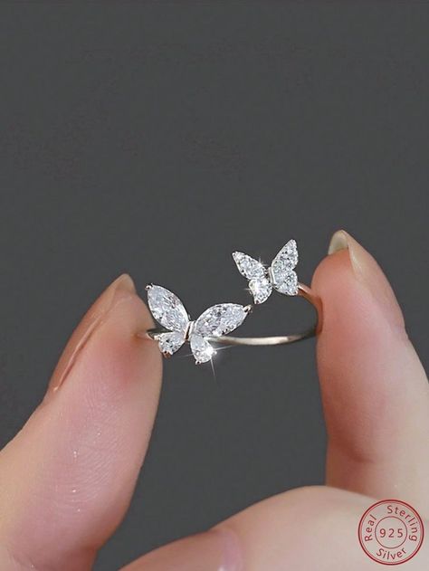 Silver 925 Jewelry, Pretty Jewellery Silver, Cute Rings Silver, Pretty Rings Silver, Silver Butterfly Jewelry, Simplistic Jewelry, Butterfly Accessories, Hand Jewelry Rings, Silver Cuff Ring