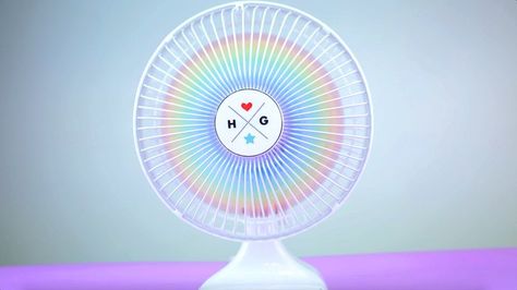 This DIY Rainbow Fan will cool you down in the most colorful way - HelloGiggles Rainbow Ceiling, Rainbow Canopy, Fan Blade Art, Rainbow Fan, Make A Rainbow, Nurse Office, Diy Rainbow, Galaxy Phone Wallpaper, Diy Videos