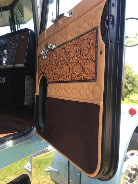 Cowhide Truck Seat, Custom Leather Seats Truck, Cowhide Truck Interior, Tooled Leather Truck Interior, Single Cab Truck Interior Ideas, Country Truck Accessories, Western Truck Interior Ideas, Western Car Interior, Truck Headliner Ideas