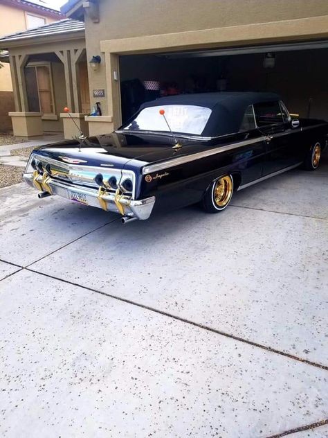 62 Chevy Impala, 62 Impala, 64 Impala, Classic Cars Chevy, Low Riding, Lowrider Trucks, Old Vintage Cars, Low Riders, Lowrider Cars