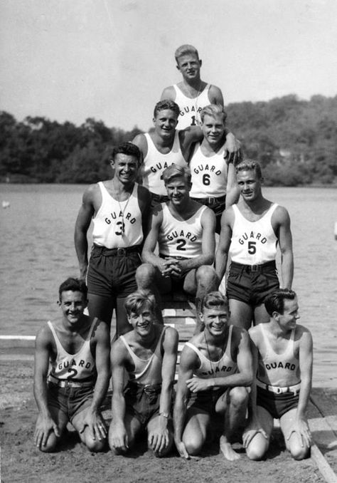 Vintage Lifeguard, Swim Team Pictures, Beach Life Quotes, Venice Beach Los Angeles, Lifeguard Stands, Beach Lifeguard, Sydney Beaches, Jones Beach, Vintage Swim