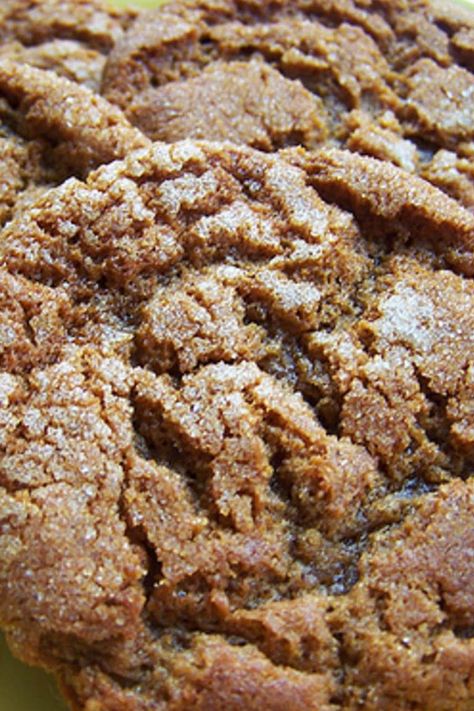 Molasses Crinkle Cookies Molasses Crinkle Cookies Recipe, Giant Molasses Cookies, Molasses Crinkles, Crunchy Molasses Cookies, Giant Molasses Cookies Taste Of Home, Chewy Molasses Cookies, Molasses Cookies, Crinkle Cookies, Sweet Smell