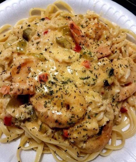 🔥 Soul Food Recipes 😋 The Original | Shrimp & Crab Pasta with Creamy Cajun Sauce Homemade Cajun Alfredo Sauce, Shrimp And Crab Pasta, Lump Crab Recipes, Cajun Alfredo Sauce, Creamy Cajun Sauce, Cajun Alfredo, Creamy Cajun Shrimp, Crab Pasta, Cajun Sauce