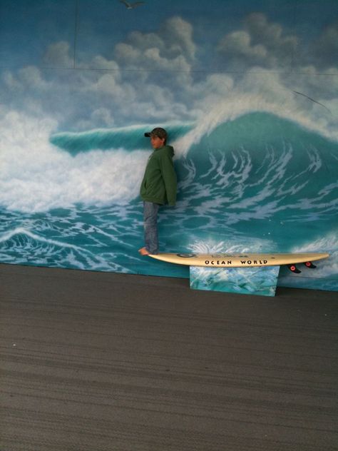 We can make a surf board bench and do a wave mural like this for one of the photo booths! Surfing Photo Booth, Surf Photo Booth, Surfboard Bench, Wall Surfboard, Wave Mural, Wave Card, Wave Backdrop, 3d Sidewalk Art, Surf Room