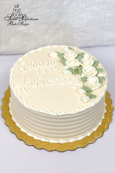 Every wedding anniversary is special, and we have designed this cake with that idea in mind. Available to order right on our website, you choose the size, flavors, rose colors, and inscription (such as “Happy Anniversary” with the couples’ names) to go on our ivory-tinted buttercream, and we’ll have it ready in as quickly as a week! Great for a 25th, 50th, or any year in between. Tap the link to order; local pickup only. #spbakeshoppe Anniversary Cake Ideas For Parents, Work Anniversary Cake, 60th Anniversary Cake, 30th Anniversary Cake, Simple Anniversary Cakes, Anniversary Cake Ideas, 25th Wedding Anniversary Cakes, 25 Anniversary Cake, Anniversary Cake Designs