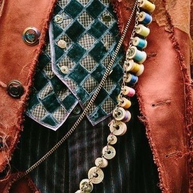 Mad Hatter Aesthetic, Aesthetic Alice In Wonderland, Hatter Aesthetic, Mad Hatter Outfit, Johnny Depp Mad Hatter, Mad Hatter Costume, Alice In Wonderland Aesthetic, Alice Tea Party, Disney Princesses And Princes