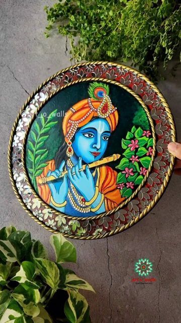 Cow Lippan Art, Round Mdf Board Painting Ideas, Krishna Lippan Art, Toran Designs, Macrame Toran, Lippon Art, Kalash Decoration, Lipan Art, Painted Mirror Art