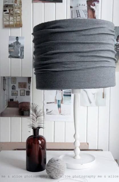 Fun Diy Projects For Home, Lampshade Makeover, Lamp Makeover, Diy Lampe, Diy Lamp Shade, Rustic Lamps, Diy House Projects, Diy Lamp, Cool Diy Projects