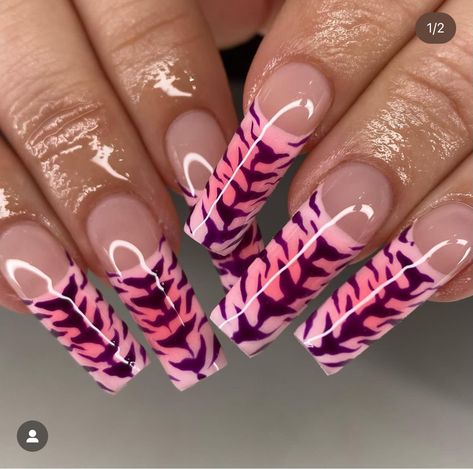 Pink Tiger Nails, Nails Tiger, Claw Nails Designs, Tiger Nails, Pink Tiger, Ongles Nails, Claw Nails, Nail Sets, Pearl Nails