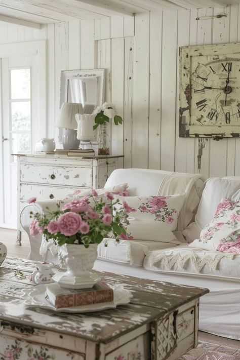 43+ French Cottage Living Room Ideas Full of Rustic Elegance Cottage Living Room Ideas, French Cottage Living Room, Fancy Living Rooms, Floral Armchair, French Cottage Decor, Wood Coffee Table Rustic, Cottage Decorating, Cottage Living Room, Chic Coffee Table