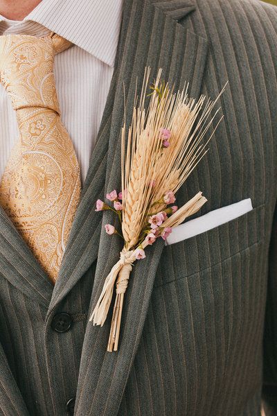 Wheat Wedding, Deco Champetre, Wedding Decor Ideas, Wedding Themes Fall, Fall Wedding Flowers, Boutonniere Wedding, Cute Wedding Ideas, Deco Floral, Western Wedding