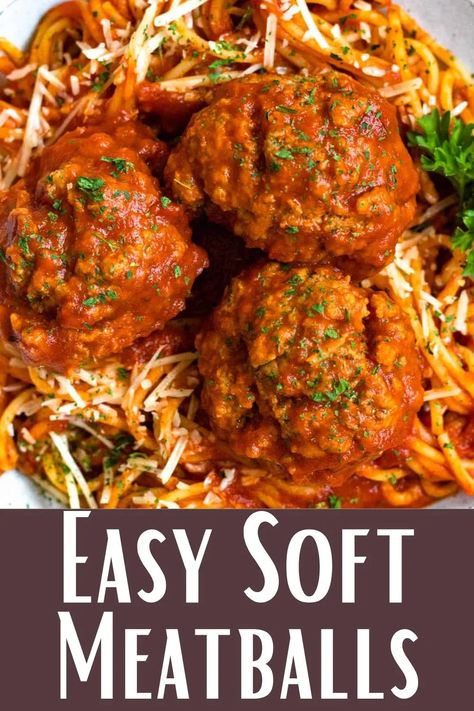 Light And Fluffy Meatballs, Soft Meatballs Recipes, Fluffy Meatballs, Italian Meatballs Recipe Authentic, Soft Meatballs, Real Italian Meatballs, Italian Meatball Recipes, Mini Meatballs Recipe, Quick Meatballs