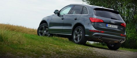 Audi q5 manhattan gray metallic. Audi q5 audi q5 s line 40 tdi quattro in daytona grey pearl effect rrp 44 909 you save 3 509 41 400 jct600 price. Driven 2013 Audi Q5 3 0 Tfsi Quattro S Line Fourtitude Com Audi It is the manhattan gray which has the shine like black but the uniqueness of the car color makes it different and elegant.Audi q5 s line daytona grey. Enter your email address to receive alerts when we have new listings available for audi q5 s line daytona grey. Audi q5 tdi quattro s lin S8 Audi, Audi Q, New Model Car, Rs6 Audi, Black Audi, Cars Audi, Audi Rs3, Audi Rs, Cars For Sale Used