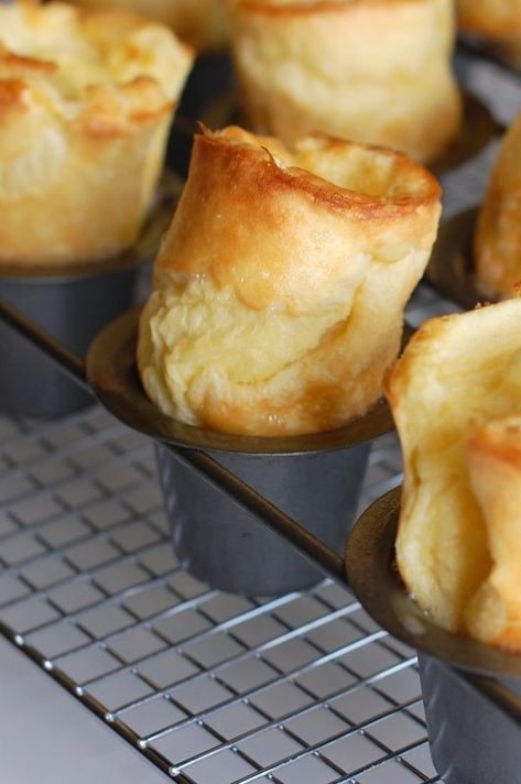 List Of Things I Love, Popover Recipe, Popover Pan, Yorkshire Pudding Recipes, German Pancakes, Yorkshire Pudding, Bread Roll, List Of Things, Bread Recipes Homemade