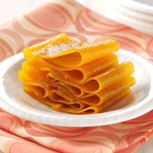 Apricot Leather Recipe - Homemade Fruit Roll Ups!  Who knew! Homemade Easter Candy, Homemade Fruit Leather, Fruit Leather Recipe, Apricot Recipes, Fruit Roll, Fruit Leather, Fruit Roll Ups, Dehydrated Food, Free Snacks