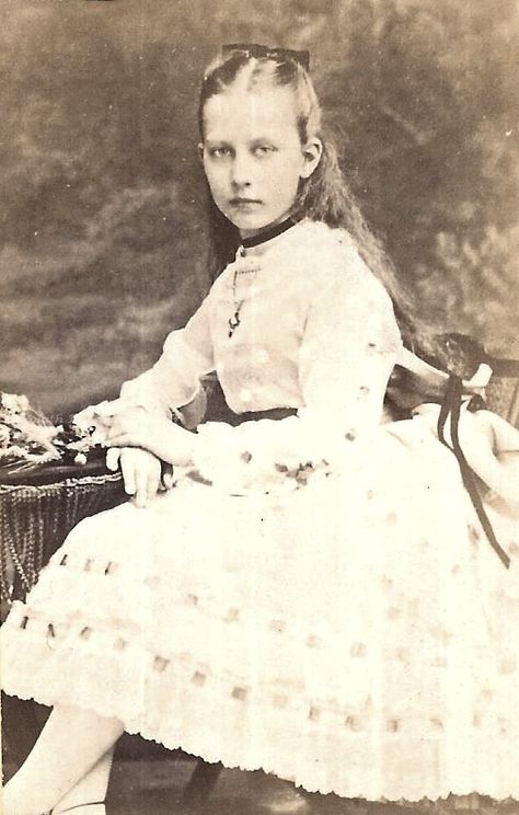 Princess Charlotte of Prussia, later Duchess of Saxe Meiningen. Early 1870s Charlotte Of Prussia, 1870s Photos, Victoria Family Tree, Victoria Princess Royal, Princesa Charlotte, Maria Feodorovna, Prince Frederick, Vina Del Mar, Alexandra Feodorovna