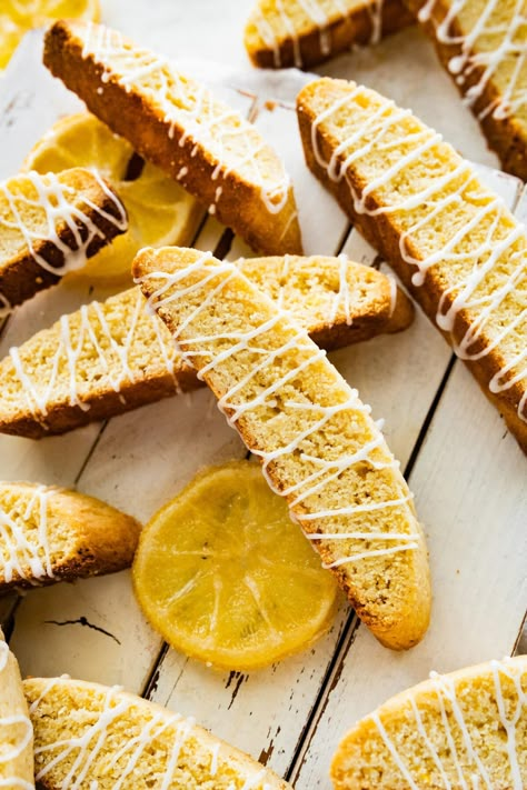 Italian Lemon Biscotti Recipe with White Glaze Lemon Biscotti Recipe, Lemon Biscotti, Pizzelle Cookies, Italian Butter Cookies, Biscotti Recipes, Lemon Themed Bridal Shower, Italian Christmas Cookies, Cottage Bakery, Xmas Baking