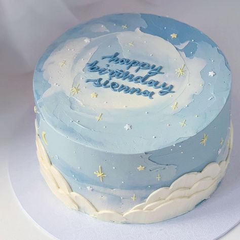 Blue Korean Cake, Pastel Korean Cake, Sky Birthday Cake, Birthday Cake Korean, Blue Birthday Cakes, Small Birthday Cakes, Simple Cake Designs, Funny Birthday Cakes, Mini Cakes Birthday