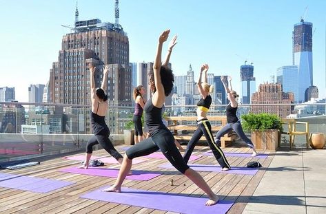 Rooftop Yoga in NYC [complete with all info]