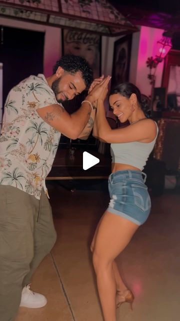 162K views · 18K likes | Jorge Marino on Instagram: "Bachateame mamii 💃🏻🕺🏽

Gracias por el baile @liurys.alvarez 

If you’ve been wanting to learn how to dance bachata, this Thursday 6:45pm @dame_salsa 

Dm me for more info" How To Dance Bachata, Kizomba Steps, Bachata Dance Couple, How To Dance Salsa, Salsa Dancing Steps, Salsa Dance Video, Bachata Dance Video, Salsa Baile, Bachata Outfit