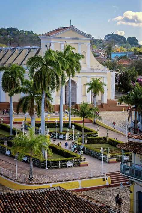 Havanna Cuba, Cuba Photography, Cuba Photos, Trinidad Cuba, America Decor, The Holy Trinity, Tropical Travel, Cuba Travel, Art Sites