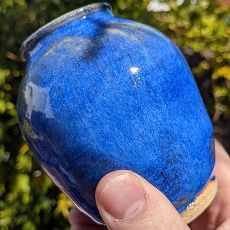 Ceramic Recipes, Floating Blue Glaze, Interesting Pottery, Glaze Inspiration, Ceramic Glazing, Glazing Ideas, Ceramic Glaze Recipes, Color Test, Ceramic Glaze