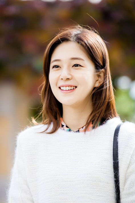 Baek Jin Hee - “My Daughter, Geum Sa Wol” Baek Jin Hee, Mbc Drama, Kim Dong, Korean Actresses, Kdrama Actors, Korean Actress, Korean Outfits, Best Photos, Model Hair