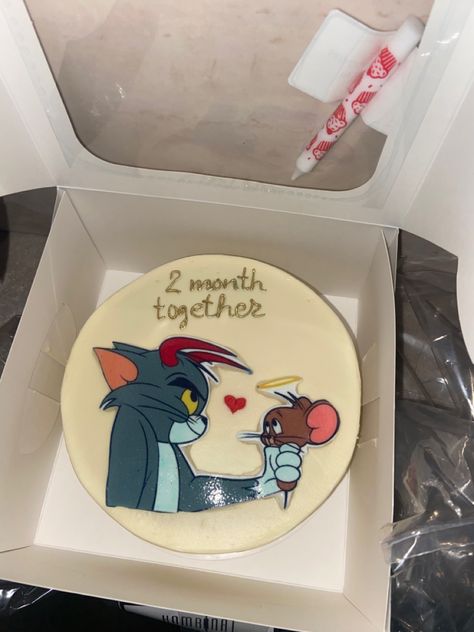 Tom And Jerry Cake Designs, Tom And Jerry Cake Ideas, Tom And Jerry Birthday Cakes, Cake Designs For Boyfriend, Cake Ideas For Boyfriend, Tom And Jerry Aesthetic, Tom Cake, Tom And Jerry Cake, Shrek Cake