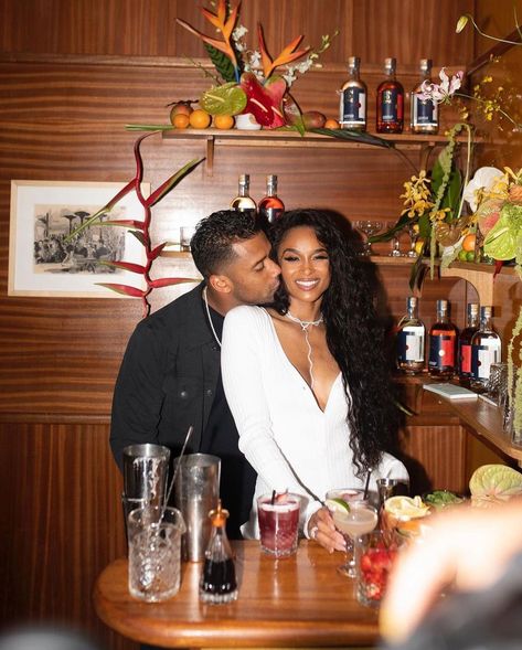 Ciara Wilson, Couples Style, Ciara And Russell Wilson, Ciara And Russell, Black Relationship Goals, Russell Wilson, Black Love Couples, Types Of Relationships, Black Couples Goals