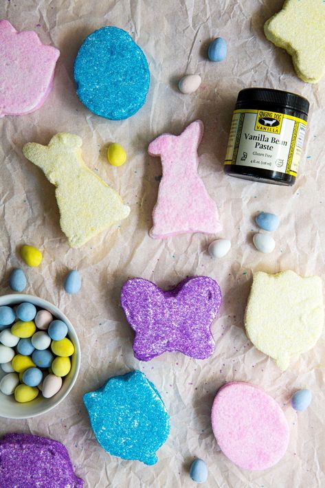 Homemade Peeps, Singing Dog, Easter Marshmallow, Homemade Marshmallows, Vanilla Paste, Holiday Foods, Candy Thermometer, Homemade Vanilla, Easter Celebration