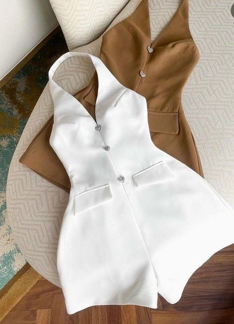 Romper Outfit Ideas, Classy Short Dresses, Chic Dress Classy, Cute Modest Outfits, Cute Dress Outfits, Couture Mode, Elegante Casual, Classy Casual Outfits, Stylish Work Outfits