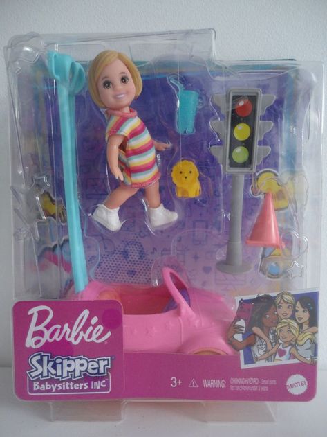 Barbie Skipper Babysitter, Skipper Babysitter, Muñeca Baby Alive, Backyard Movie Party, Radiology Gift, Barbie Land, Baby Barbie, Barbie Doll Set, Barbie Kelly