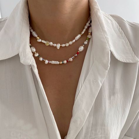 Colourful Pearl Necklace, Silver Baroque Pearl Jewelry, Glass Beaded Necklace, Beaded Jewelry Designs Necklaces, Pearl And Bead Necklace, Baroque Pearls Necklace, Small Pearl Necklace, Pearl Necklace Handmade, Beaded Pearl Necklace