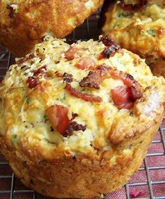 Bacon & Cheese Muffins -- Perfect w/Soup..These are YUMMY! Savory Muffins Recipes, Bacon Muffins, Savoury Muffins, Food Budget, Bacon And Cheese, Savory Muffins, Muffin Tin Recipes, Cheese Muffins, Savoury Baking