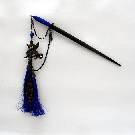 Chopsticks Crafts, Beaded Hair Accessories, Royal Blue Hair, Geisha Hair, Crafts Cute, Snake Hair, Blue Hair Accessories, Bead Hair Accessories, Hair Things