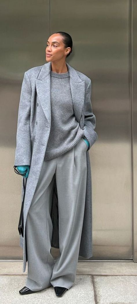 Gray Monochromatic Outfit, Grey Monochromatic Outfit, Monochrome Grey Outfit, Monotone Outfit, Outfit Grey, Pastel Grey, Monochromatic Outfit, Classic Gray, Gray Winter