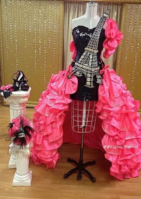 Ugliest Wedding Dress, Huge Dresses, Weird Wedding Dress, 2000s Prom Dress, Sondra Celli, Ugly Wedding Dress, Crazy Wedding, Pink Day, Stunning Wedding Dresses