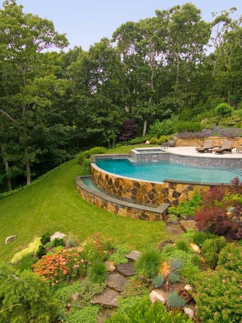 Pool Am Hang, Hillside Pool, Stone Walls Garden, Water Sculpture, Sloped Yard, Infinity Pools, Sloped Backyard, Stone Steps, Hillside Landscaping