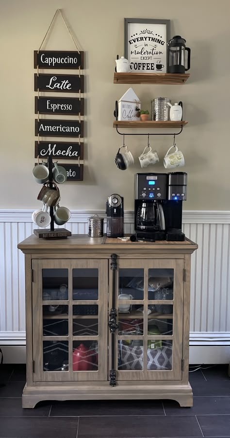 Coffee Bar Station Small Spaces, Coffee Bar In Kitchen, Bar In Kitchen, Coffee Bar At Home, Cofee Bar, Coffee Bar Ideas Kitchen Counter, Coffee Bar Cart, Coffee Bar Station, Coffee Bar Ideas