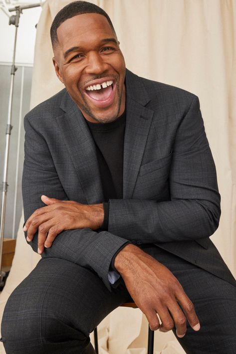 Every step forward is a victory in itself. Keep that smile wide, shoulders back, and tackle the day with confidence 🌟 #RaiseYourGame #MondayMotivation Wide Shoulders, Michael Strahan, That Smile, Fitting Dress, Monday Motivation, Dress Shirts, Fitted Dress, Effortless Style, Victorious