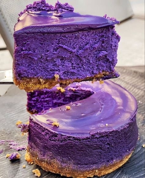 Purple Cheesecake, Japanese Sweets, Don't Judge, Vanilla Cake, Cheesecake, Ethnic Recipes, Cake, Purple, On Instagram