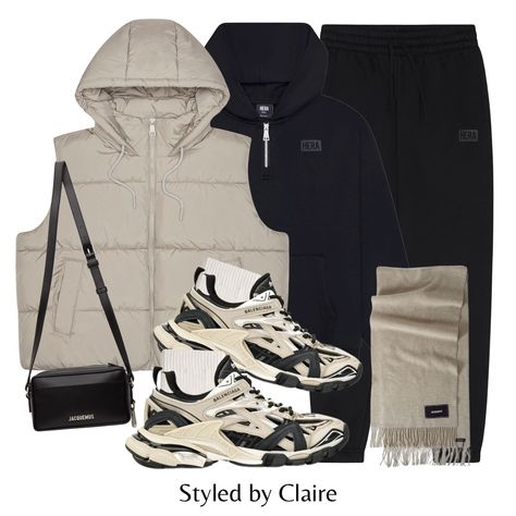 Balenciaga Track 2 Outfit, Jacquemus Hoodie, Balenciaga Track 2, Bag Scarf, Jacquemus Bag, Balenciaga Track, Wardrobe Stylist, Virtual Stylist, Black Joggers